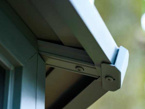Solarium Florence Auto-Portant 12x15 Gris Avec Toît en Métal – Image 7